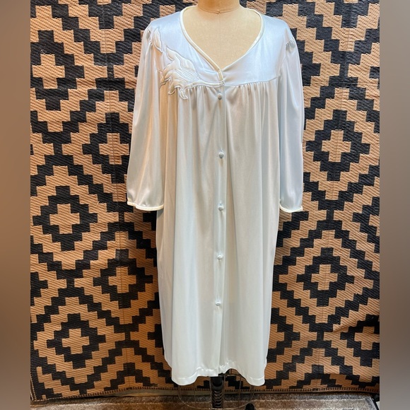 VINTAGE silky nightgown house robe embroidered floral button front‎ midi 80s - Picture 7 of 12